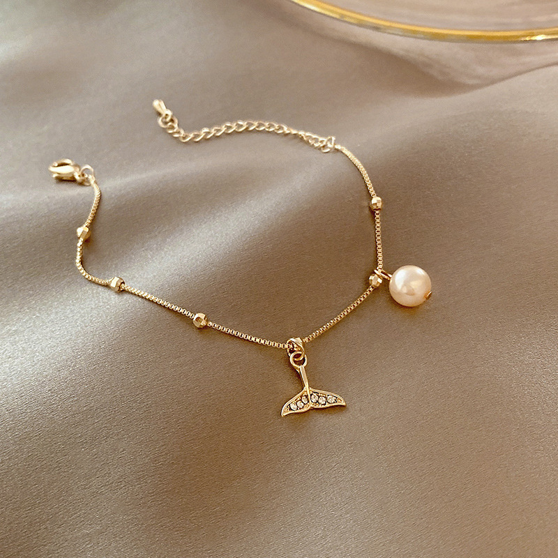 Gold Mermaid Tail Pearl Charm Bracelet